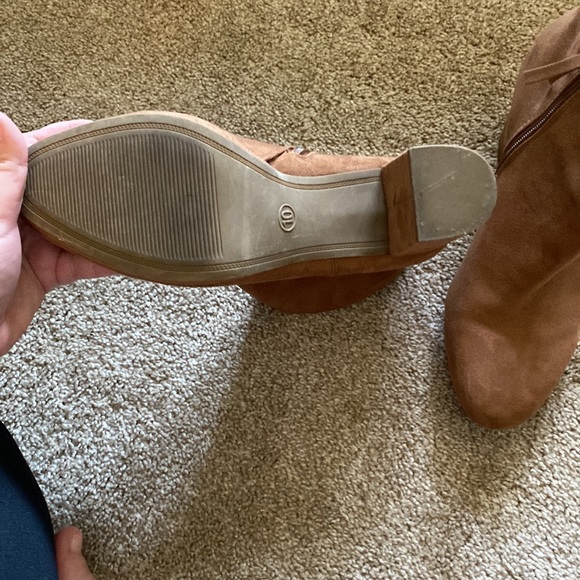 Suede boots - Picture 3 of 4